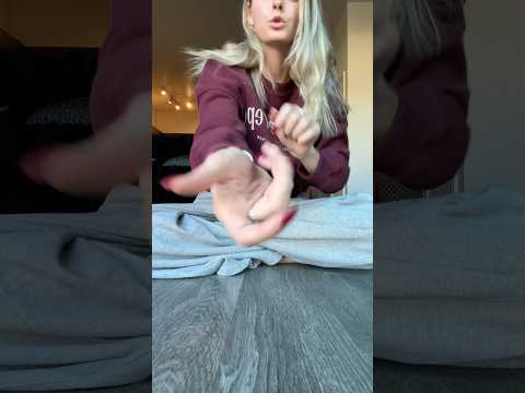 Build up tapping & hand movements #asmr #asmrsounds #visualtingle