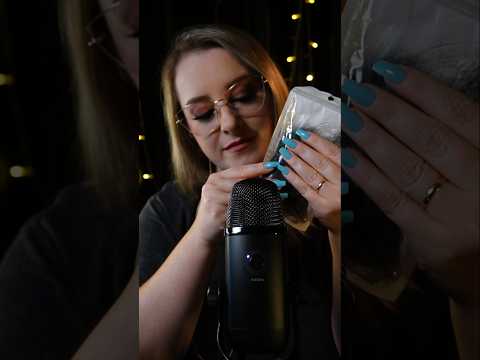 Sons de plástico pra arrepiar muito 😱🥰 #asmr #asmrvideo #asmrtriggers