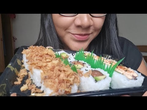 ASMR comiendo Sushi y respondiendo Preguntas