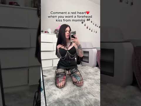 mommy is waiting #mommy  #gothic #gothgirl #gothclub