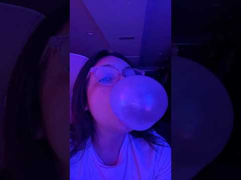 BUBBLE GUM ASMR | blowing bubble gum sounds #bubblegumblowing #helpmemakethismakesense