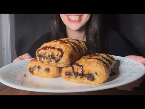 WARM CHOCOLATE CROISSANT ASMR EATING