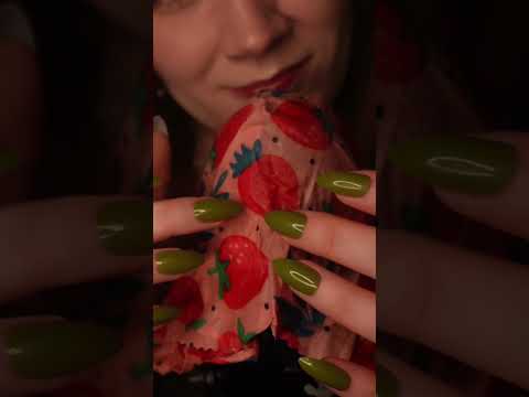 Beeswax wrap ASMR 💅 Tapping scratching sticky sounds