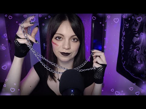 ASMR - Te arrumando pra uma festa de halloween 🎃 (especial de halloween)