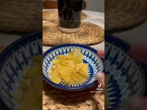 How To Eat Potato Chips with sounds