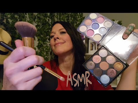 ASMR- Doing Your Makeup (somewhat fast and aggressive) + Mouth Sounds