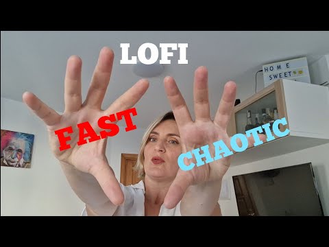 ASMR FAST AGGRESSIVE  CHAOTIC HAND AND MOUTH SOUNDS + SPIT PAINTING asmr #asmr #fast #lofi