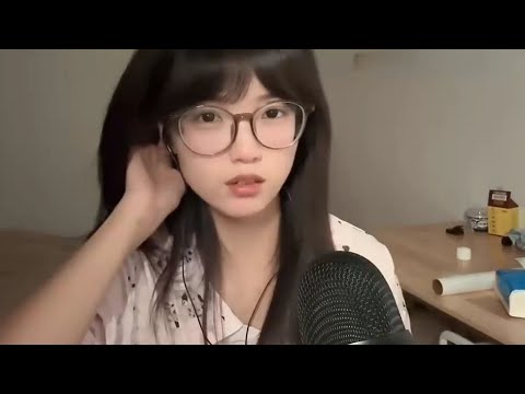ASMR | Mouth Sounds & Tapping 😴🤗💗