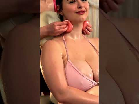 Watch as Kate focuses on neck massage techniques with warm stones and gentle strokes

neckmassage,wa
