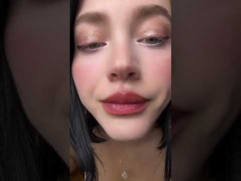 Come closer  #asmr #asmrsounds #relax #mouthwhisper