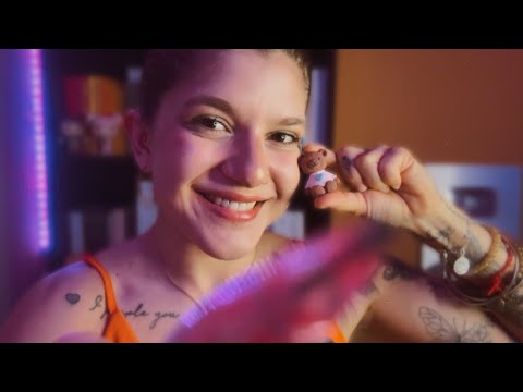 ASMR DESENHANDO SEU NOVO ROSTO✨Toques na tela, voz suave, atenção pessoal, etc