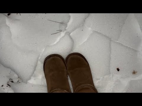 Asmr ~ Fast & Aggressive Walking In The Snow ❄️☃️ (Tapping, Crunching, Whispering, Wind Sounds..)