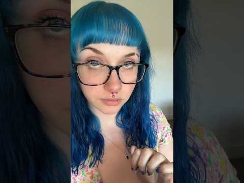 ASMR… what do you think i’m writing?🤔 #asmr #asmrgumchewing #shorts #asmrwriting
