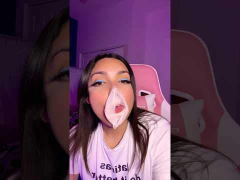 BUBBLE GUM POP ASMR | blowing bubble gum mouth sounds popping #bubblegumblowing #bubblegum