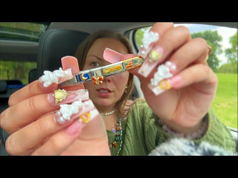 asmr/ estate sale CHARM BRACELETS show + tell💐📸🐶(over explaining each vintage charm)