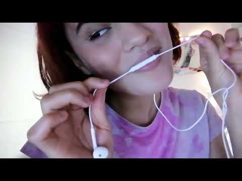 [ASMR] Kissing Sounds