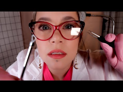 ASMR Dermatologist Facial Exam | Pimple Extractions