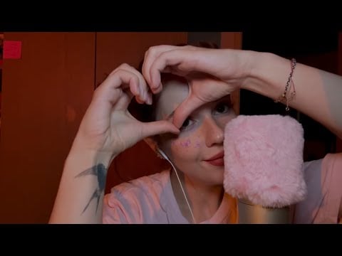 ASMR читаю книжку на русском (неразборчивый шепот) 