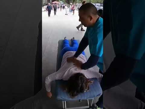 Quiropraxia callejera de cuerpo completo en México #masaage #quiropraxia #asmr