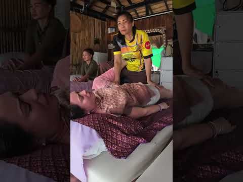Relajante masaje con estiramientos 🇹🇭✨ #ThaiMassage #MasajeTailandés #Tailandia #Viajes #short