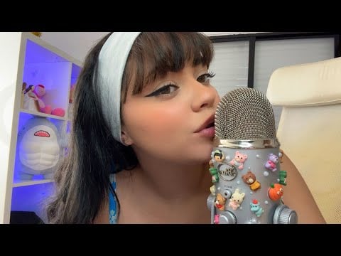 SUSURROS CERQUITA DE TUS OREJITAS ❤️👀 ASMR Unintelligible 