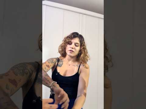 #relax #asmrvideos #tingles #asmrrelaxation #asmr #asmrroleplay #massage