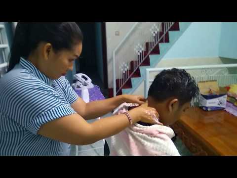 ASMR Head and Shoulder Massage by Mommy - Very Relaxing