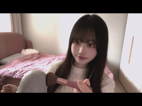 [노토킹ASMR] 마이크에 랩 씌우고 브러싱✨| 팅글이 간질간질🫠(브러쉬, 속눈썹빗, 손소리)