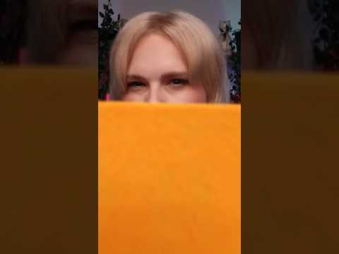 ASMR Colour Analysis #asmr #bebravebeyouasmr #asmrcolor #asmrfabric #asmrtingles