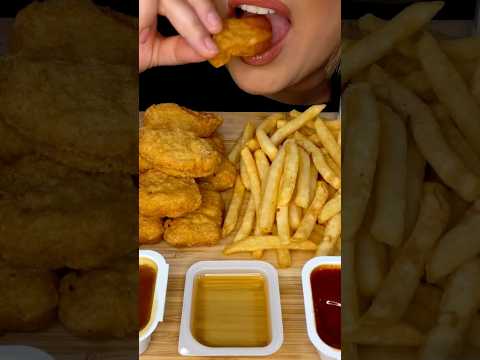 McDonald’s Crispy Chicken Nuggets #asmr #chicken #food #shorts