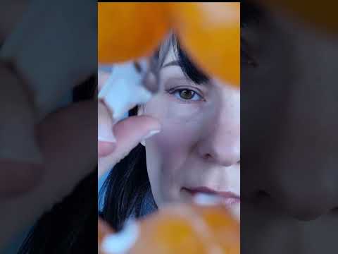 your eye is goldfish