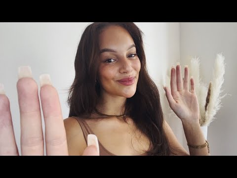 ASMR | FINGER FLUTTERING | WHISPERS | POSITIVE AFFIRMATIONS