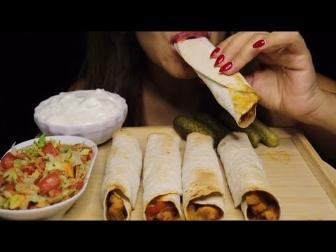 ASMR CHICKEN FAJITAS SANDWICH SOUR SALAD AVOCADO DIP MUKBANG CREMA ASMR #asmr #mukbang #chicken