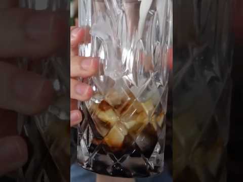 Ich mache mir einen Eiskaffee #asmr #visualtingle #relax
