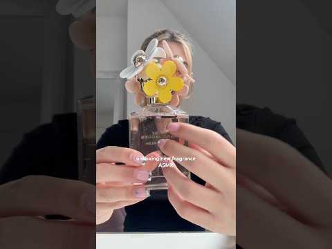 fragrance unboxing ASMR ✨ #asmr #asmrsounds #fragrance #unboxing #unboxingasmr #shorts