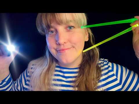 ASMR | Close your eyes 😴 Let my lights clear your Brain 🧠