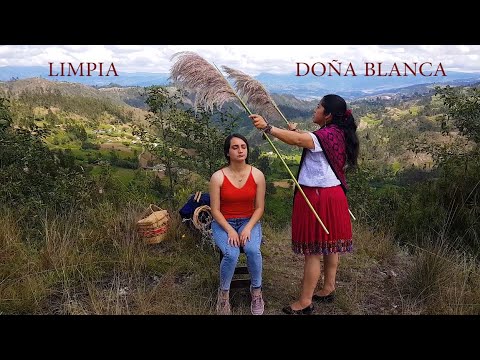 DOÑA☯BLANCA, SPIRITUAL CLEANSING, HAIR CRACKING, CUENCA LIMPIA, ASMR MASSAGE, REIKI