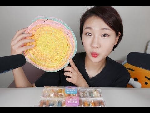 [ASMR] 뚱카롱과 대왕 머랭쿠키 리얼사운드 도전!! 팬메이드 대왕 머랭쿠키 Feat. 다내꼬