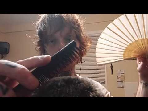 ASMR | Mic Brushing and Fanning
