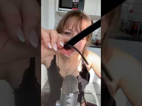 Just a bit of Random #asmr to give you #tingles 💗