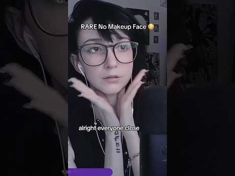 rare goth girl with no makeup?? 🫣