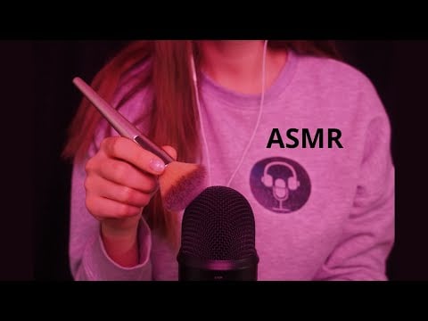 ASMR | Mic Brushing In The Rain 💧(No Talking)