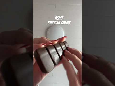 #relax #relaxing #asmr #mouthwhisper #tingles #satisfying #scratching #tapping #food #crunchy