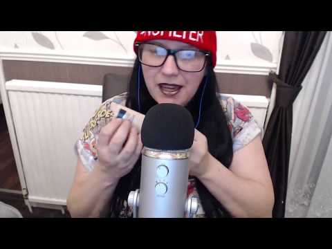 Asmr - Doing your Make up R.P & Tapping on Make up products  LIVESTREAM  Relaxing & Tingly 22:30 gmt