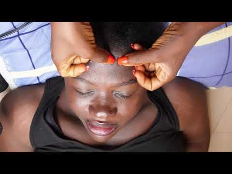 ASMR FACE TOUCHING AND NITPICKING WITH SOFT WHISPERS 😴😴