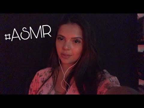 ASMR IRMÃ MAIS VELHA BOAZINHA TE MAQUIANDO