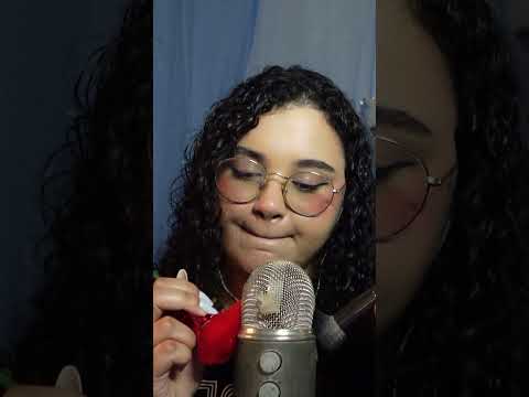 ASMR Fita no microfone