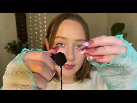 *one minute asmr* mini mic fake nails tapping & scratching (no talking)