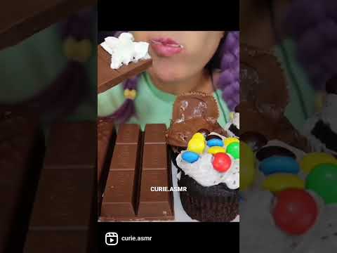 Whipped cream Overloaded Chocolate🍫휘핑크림 가득 올린 초콜렛 #shorts #asmr