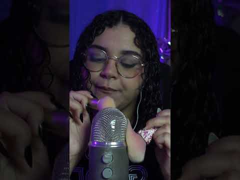 ASMR Fita no microfone
